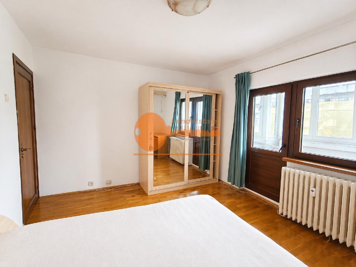 Apartament 3 camere  Piața Unirii – Piața Alba Iulia 76 mp - Poză 1