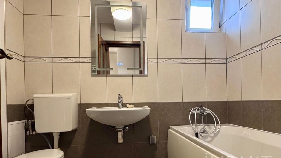 De Inchirirat - Apartament Modern cu 2 Camere, in Buna Ziua - Poză 7