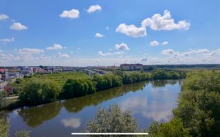 Apartament 3 camere de vanzare Pipera in bloc cu vedere la lac - Poză 2