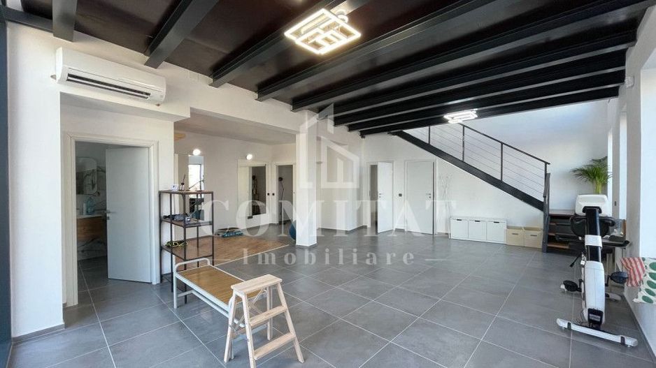 Clădire cu parcări ultracentral Cluj ideală clinică sau sediu - Poză 2