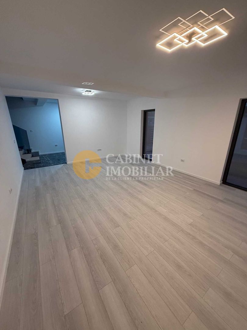 Casa individuala - 132 m2 utili - Miroslava - Poză 2