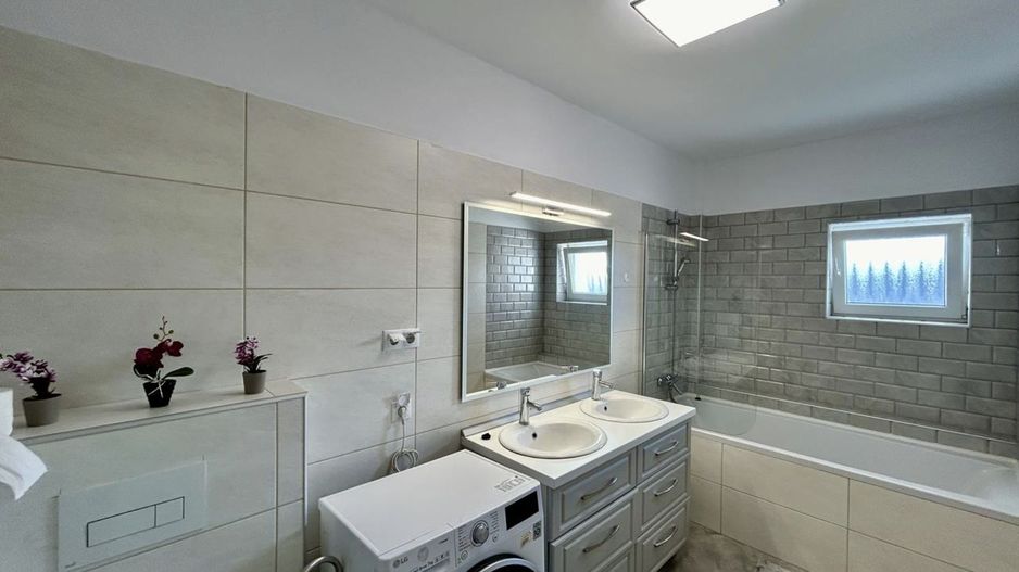 Penthouse la cheie, 4 camere, 2 bai, terasa mare, cart. Kogalniceanu - Poză 10