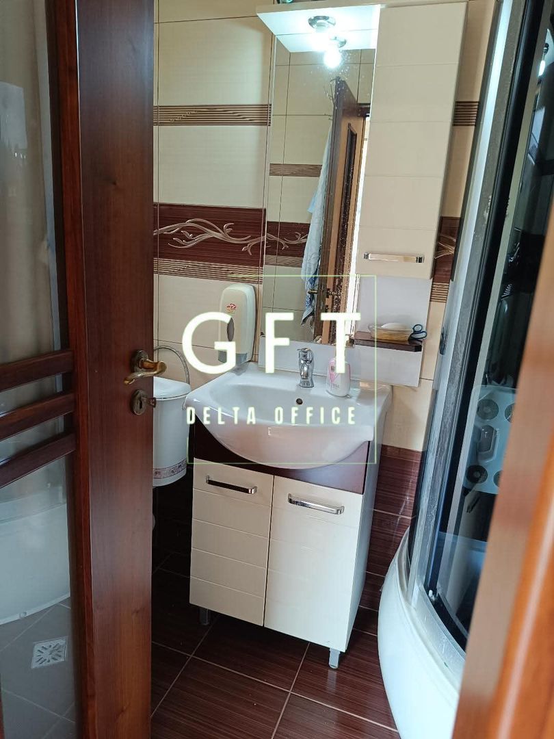 Casa de vanzare, zona Zavoaie - Poză 15