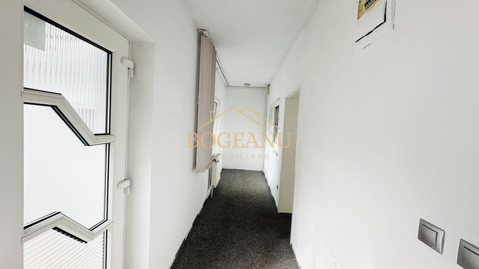 BG138-Casa individuala cu spatiu birouri,311 mp,Teren 500 mp - Poză 7