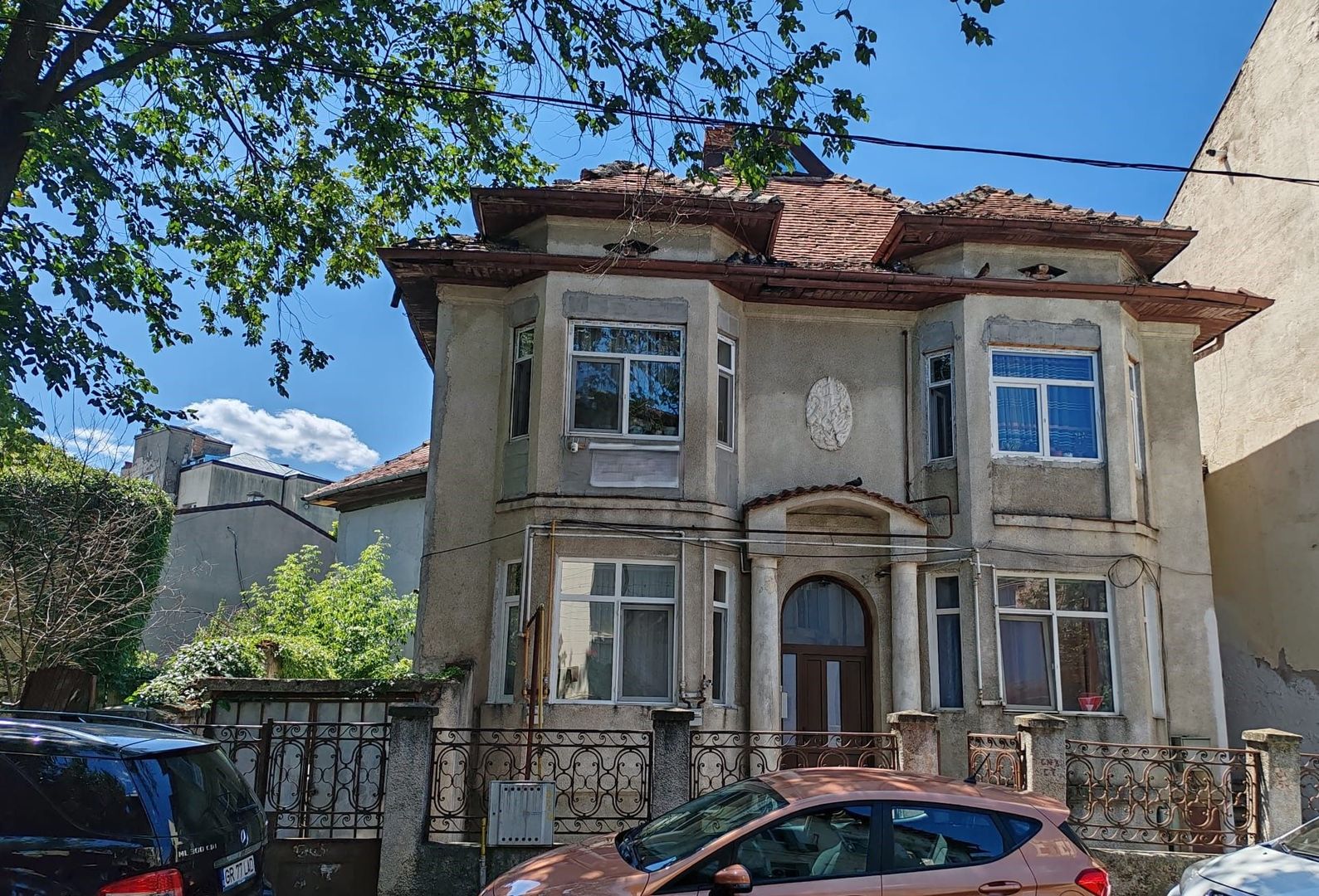 Vanzare apartament 5 camere in vila zona Calarasi - Poză 1