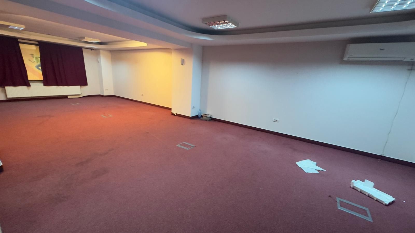 SPATIU COMERCIAL, 250 MP UTILI, BLOC NOU, COMPARTIMENTAT, CENTRALA - Poză 5