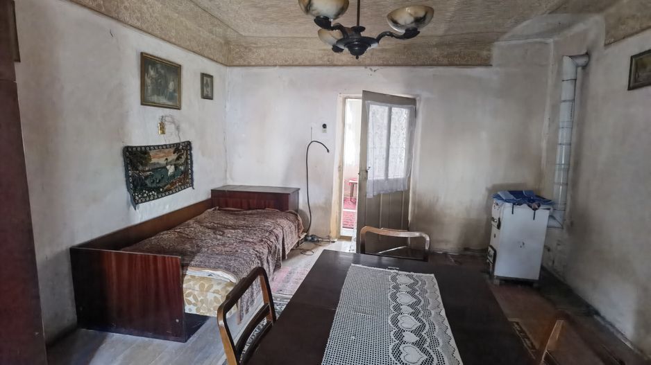 Casa cu teren generos- Recas - Poză 7