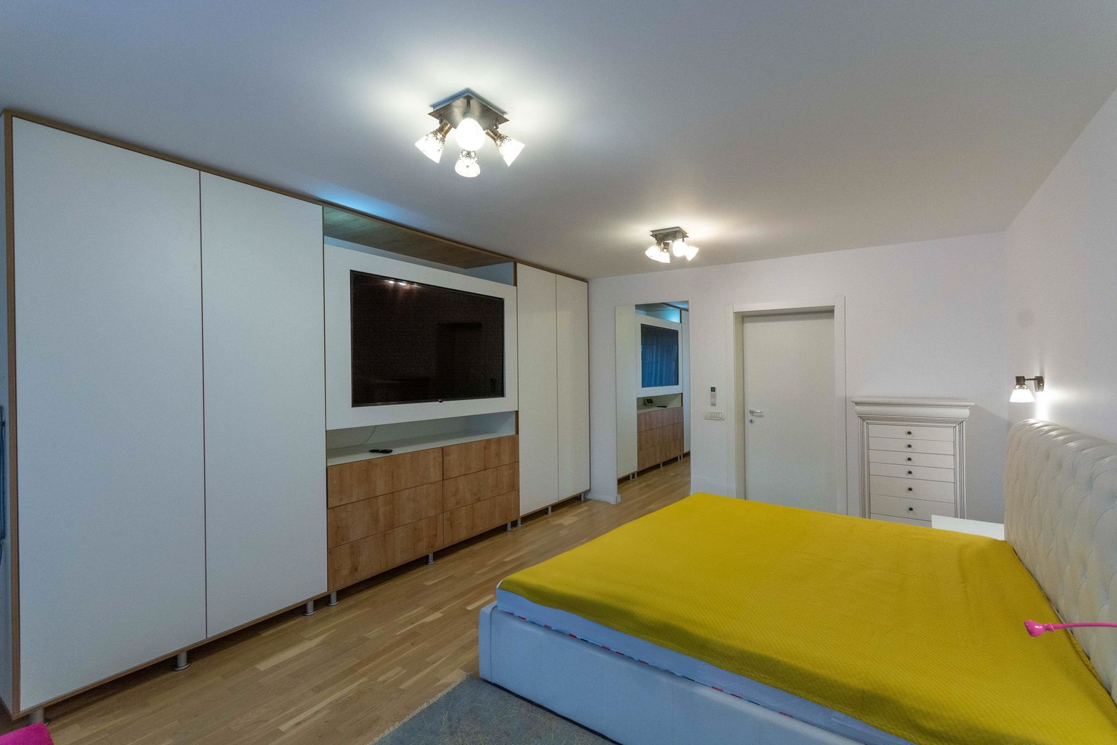 Calarasilor | 3 camere | Mai bine nu se poate, mai frumos nu exista - Poză 2