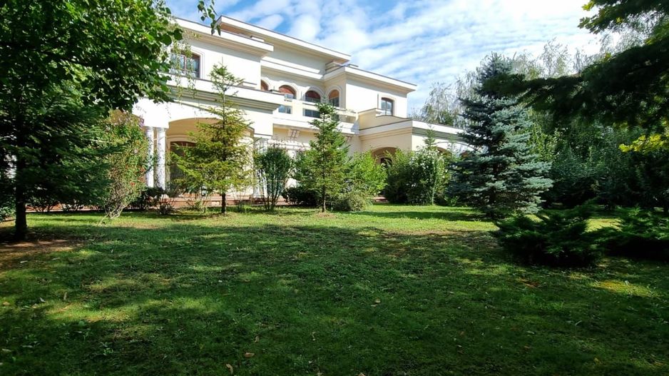 Spațiu. Lumină. Impact. Vilă unică în Prelungirea Ghencea - Poză 8