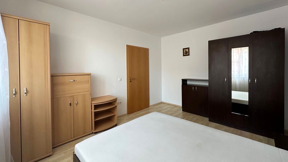 Apartament 2 camere mobilat și utilat cu vedere superbă spre Tâmpa - Poză 10