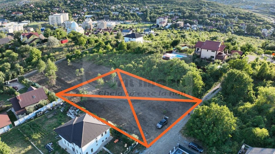 Teren intravilan 1.200 mp cu PUZ aprobat – Bucium – 102.000 € - Poză 6