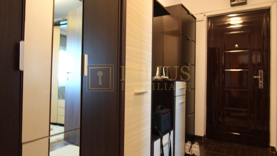 Apartament spatios, 3 camere, semidecomandat, Calea Buziasului - Poză 5