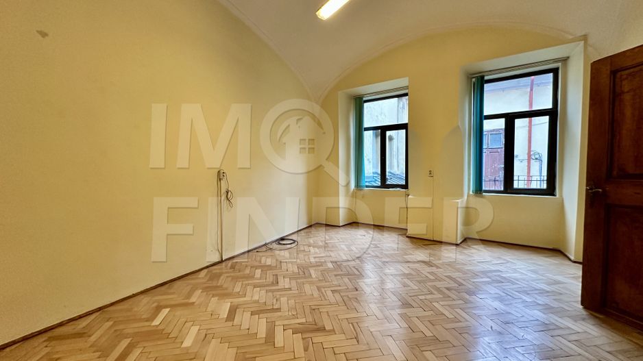 Închiriere 2 camere, parcare-  Piața Unirii- Ultracentral - Poză 2