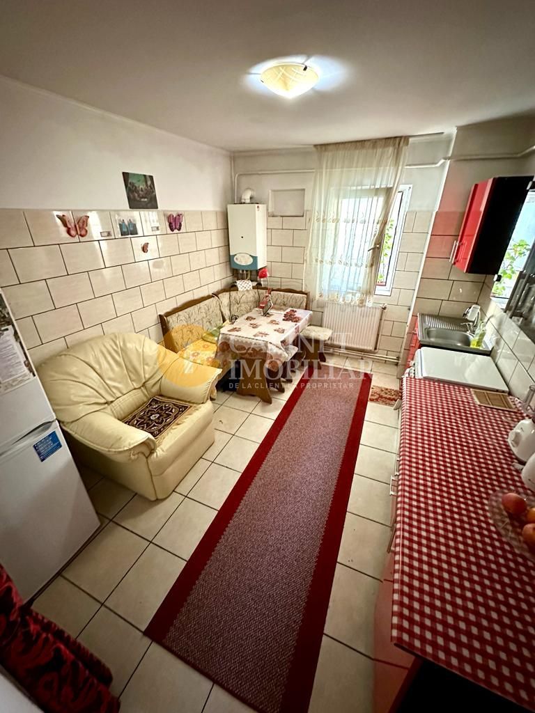 3 Camere Decomandat - ETAJ 2 - Zona Nicolina Rond Vechi - Bloc 1987 - Poză 8