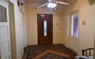 Casa cu 6 camere de vanzare | Zona Ultracentrala, Baicoi | Comision 0% - Poză 19