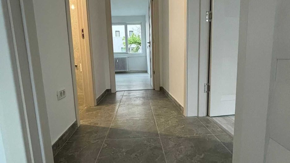 APARTAMENT 3 CAMERE | METROU BASARAB - Poză 5