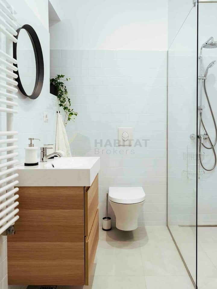 Investitiei, locatie centrala, randament bun, istoric B&B - Poză 10