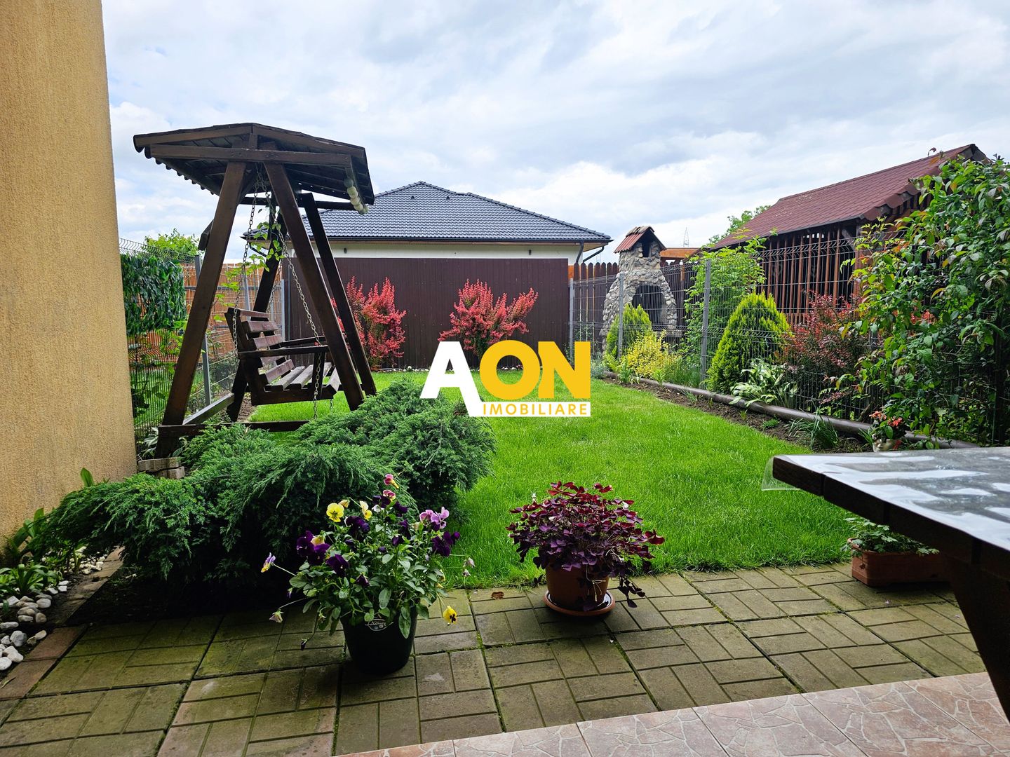 Casa tip insiruit, 3 camere, mobilata, utilata, 148 mp teren, Centru - Poză 4