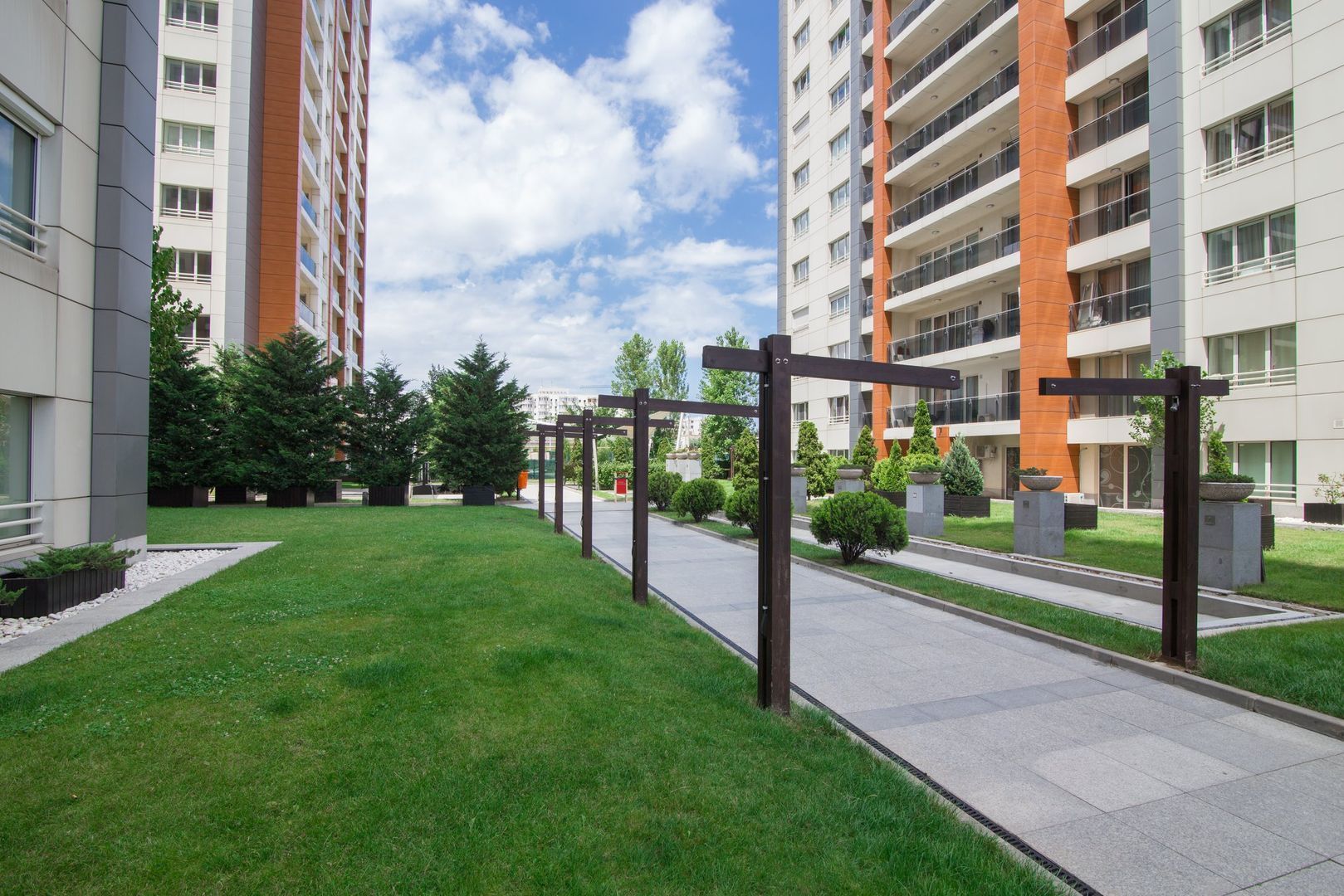 Apartament 3 Camere  Lux || InCity Residence || 3 Parcari subterane || Metrou - Poză 3