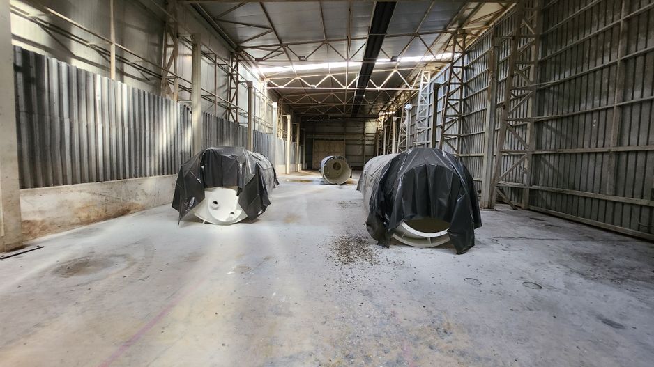 Hale depozit-productie industriala la 20 km de TM - Poză 15