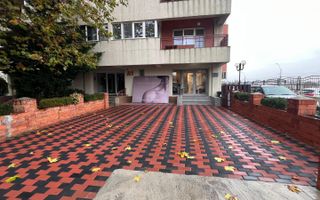 Spațiu comercial de vânzare – 247 mp utili, împărțiți în 2 unități - Poză 1