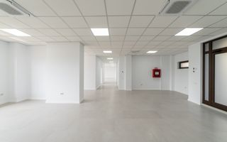 Spațiu comercial generos – 160 mp – poziție premium pe Craiovei! - Poză 11