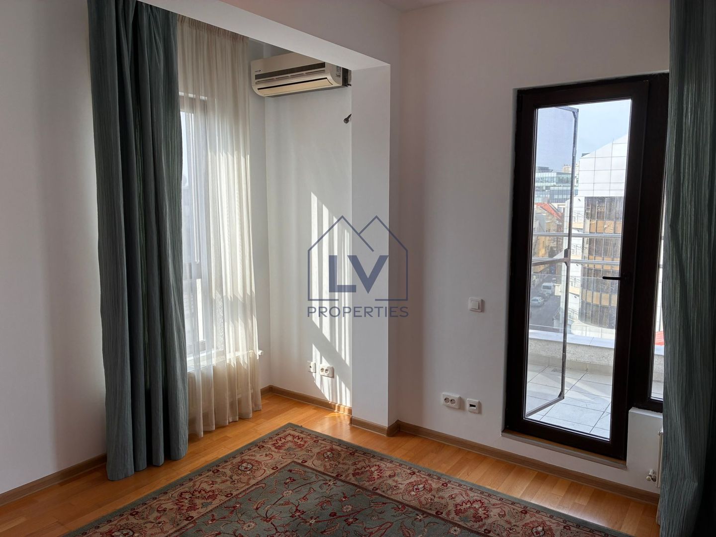 INCHIRIERE 3 CAMERE | DOROBANTI - Poză 4