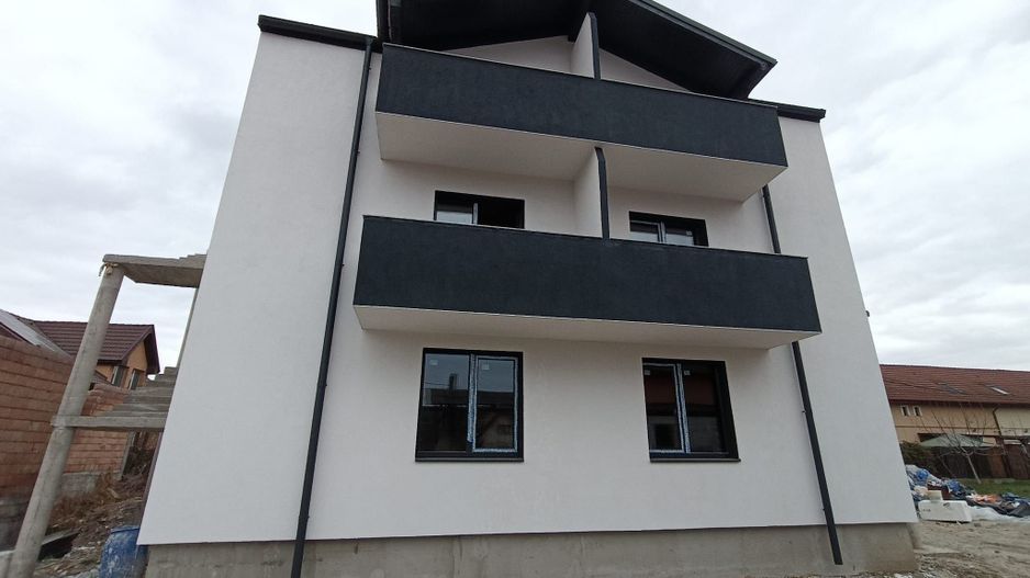 Apartament 2 camere,bloc NOU 50mp,zona 7Noiembrie 1 parcare - Poză 3