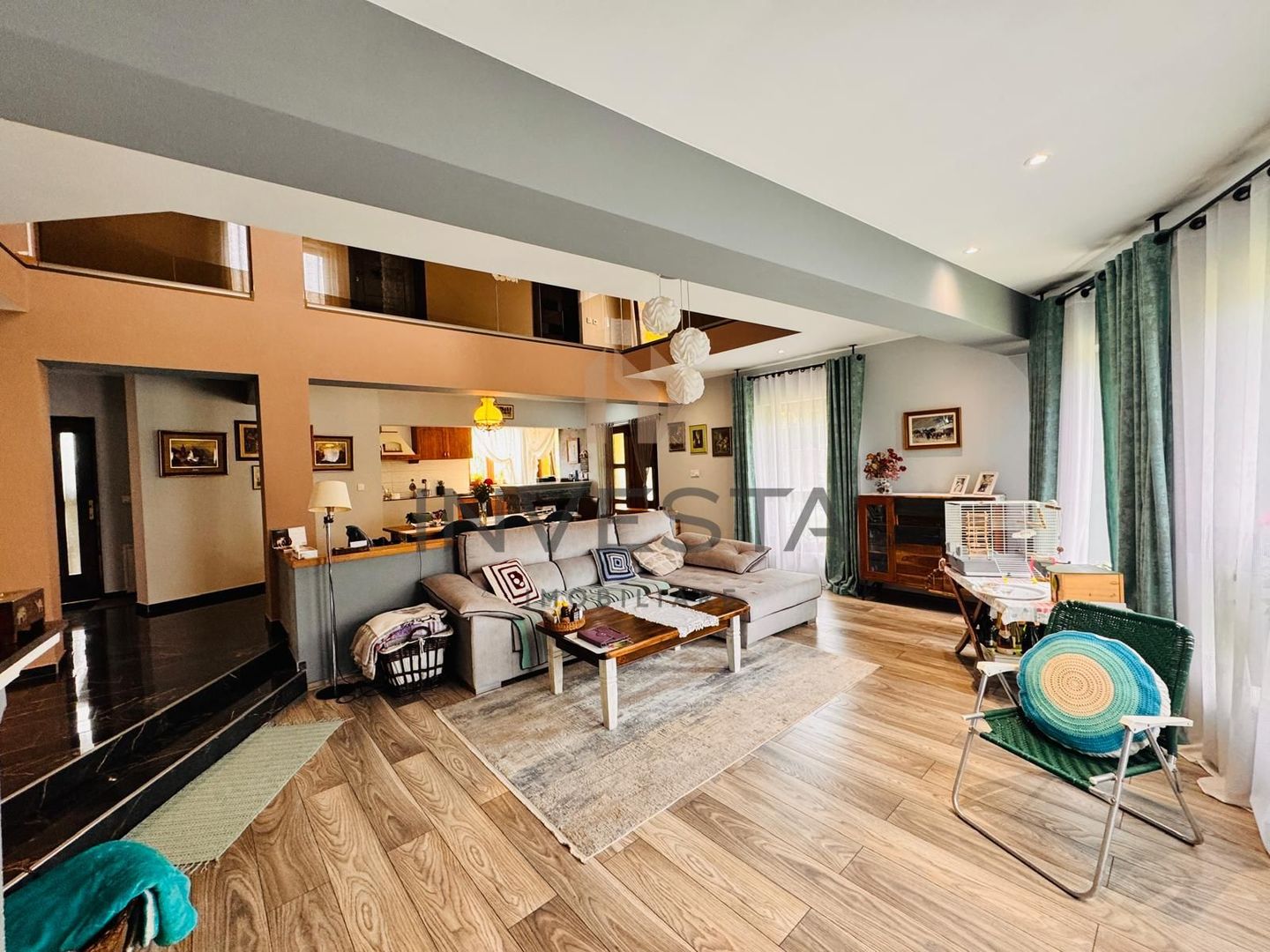 DE VANZARE CASA INDIVIDUALA 300 MP | 700 MP CURTE - Poză 2