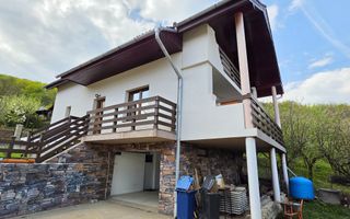 Casă cu 4 camere cu garaj, teren 619 mp, Alba Iulia - zona Micești - Poză 3