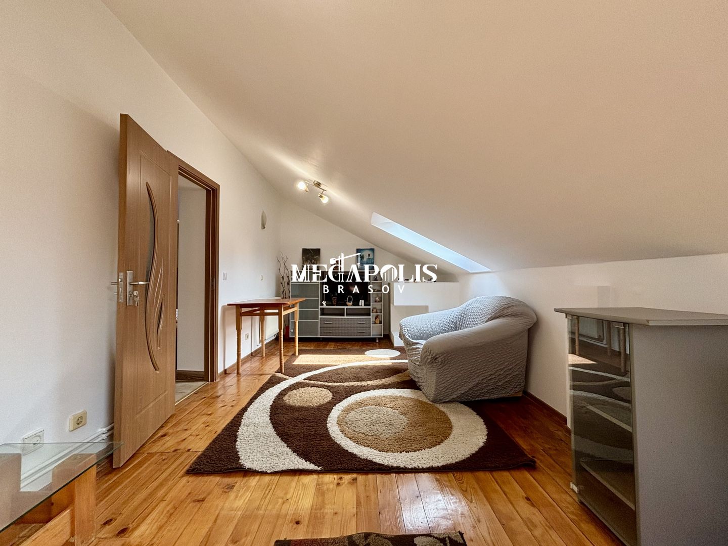 Apartament 2 camere | Etaj Intermediar | Priveliște Către Munte | Noua - Poză 6