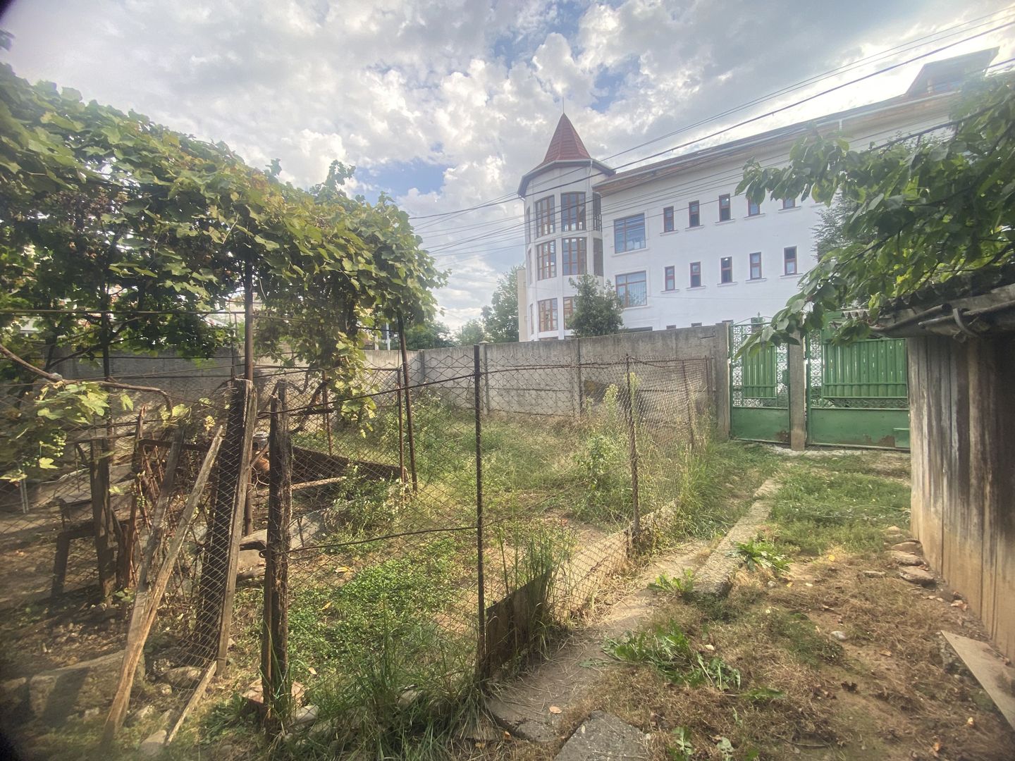 Vanzare casa cu 6 camere in Targoviste - vizavi de Colegiul Carabella - Poză 18