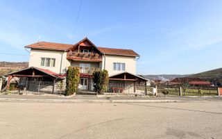 Casa individuala cu 12 camere, Potential Turistic, Visea, Comuna Jucu - Poză 43