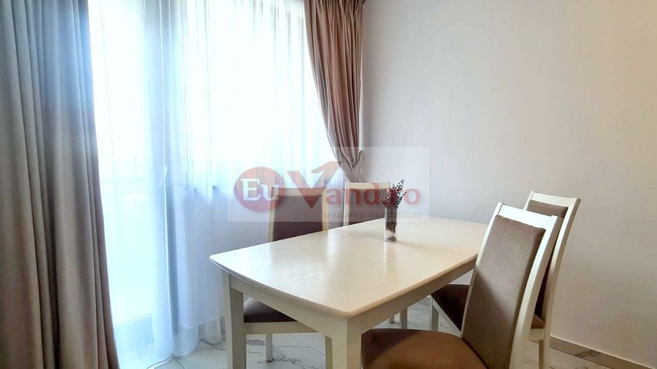 De vanzare apartament cu 2 camere Micro 17, bloc Roka - Poză 6