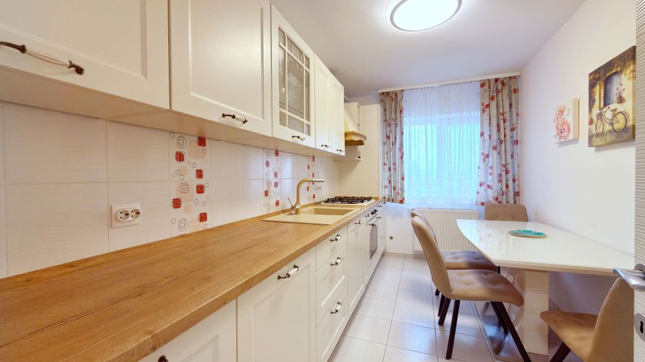 Sector 3 Titan Pallady 3 camere etaj 3 decomandat bucatarie inchisa - Poză 1