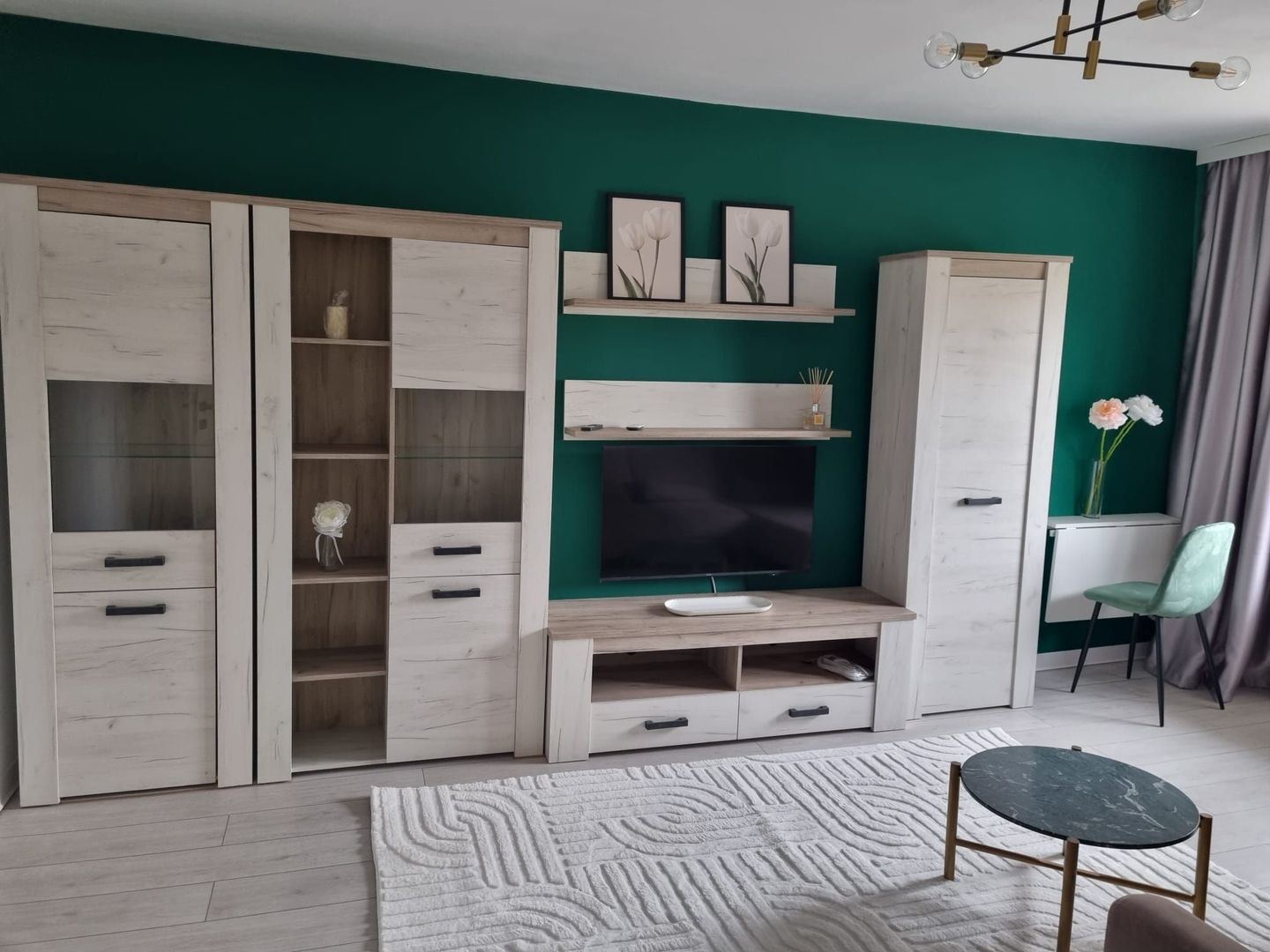 Apartament la 5 min de Unirii - Poză 2