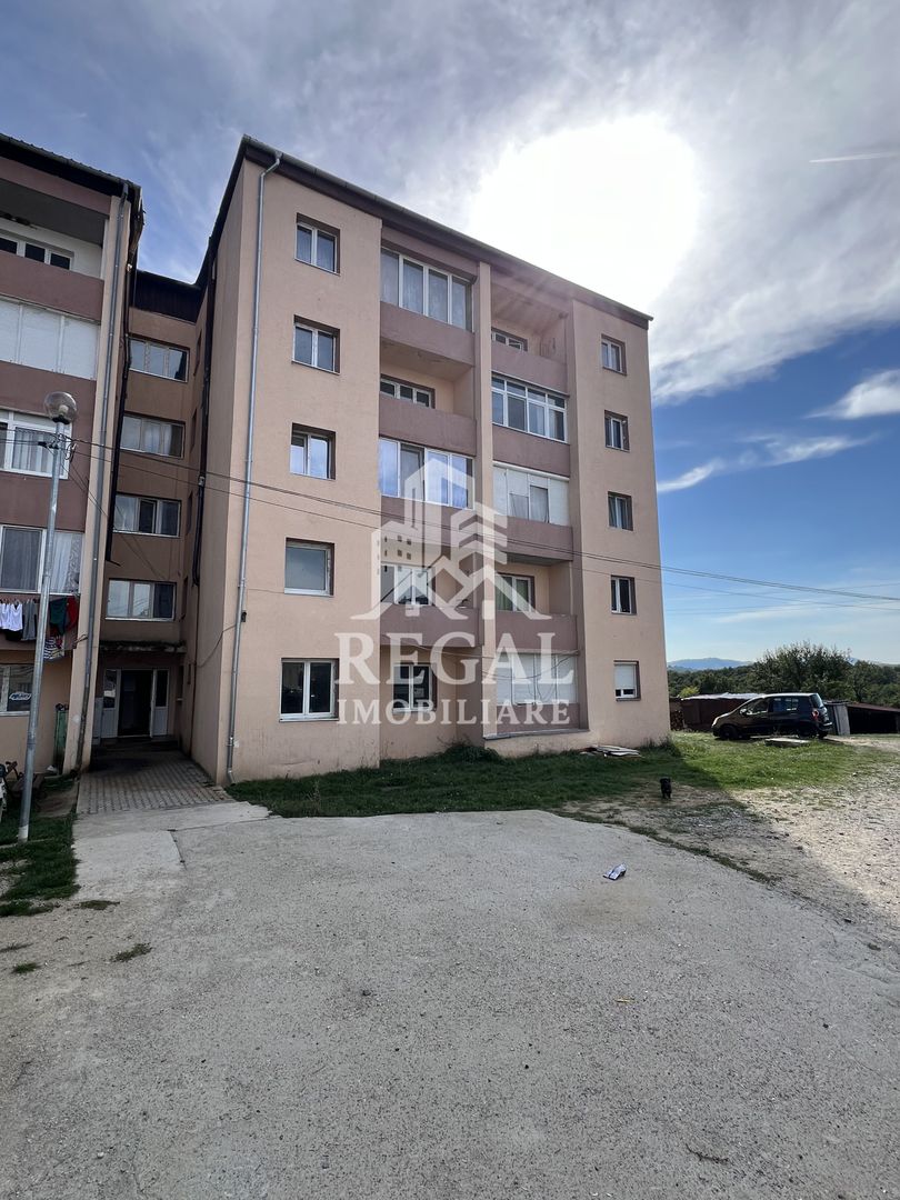Pachet 2 apartamente – Ghelari, etaj 1, bloc reabilitat termic - Poză 2