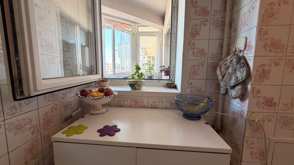 APARTAMENT 4 CAMERE | MIHALACHE | BLOC 84' - Poză 17