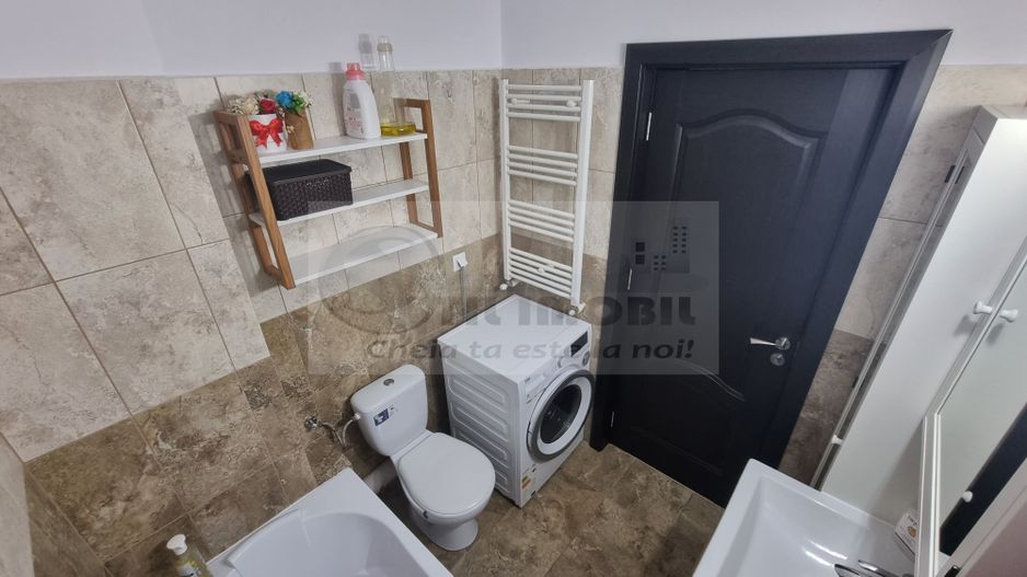 Apartament cu 4 camere - etaj 2/3 - Rediu - Casablanca - 139.500 euro - Poză 12