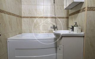 Apartament cu 3 camere de vânzare in zona Cantemir, Oradea - Poză 10
