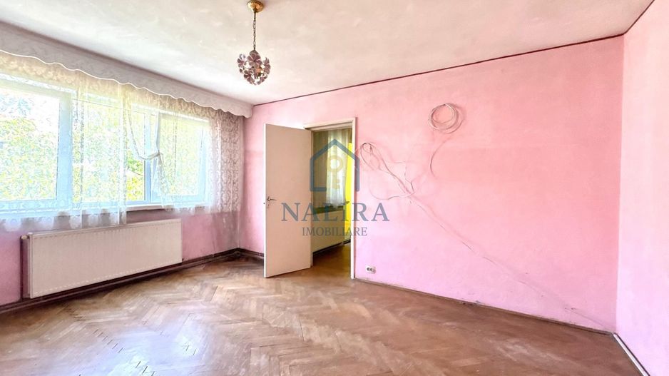 Apartament 2 camere de vanzare zona Semiluna - etaj 3/4 - Poză 1
