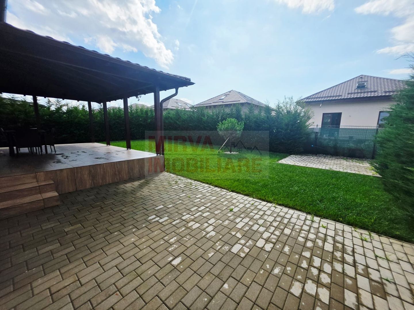 Vilă 5 camere de închiriat – Păulești, Cartier Magnolia - Poză 3