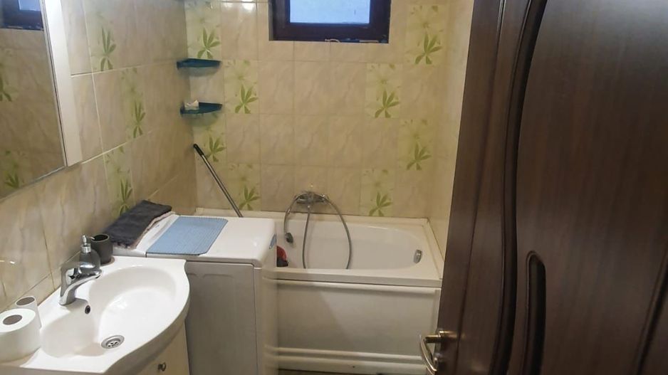 Apartament de vânzare, complet mobilat - Poză 6