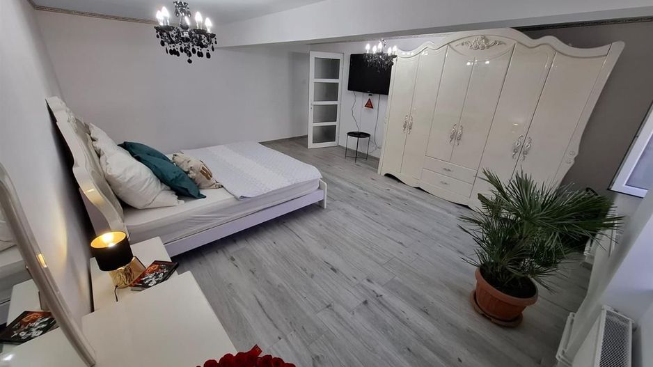 Balcescu 3 camere la casa - Poză 16