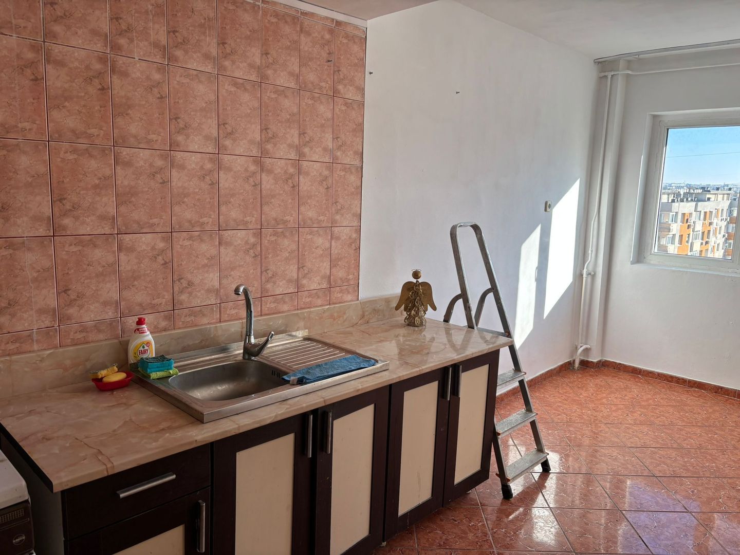 APARTAMENT 2 CAMERE RAHOVA MARGEANULUI - Poză 5