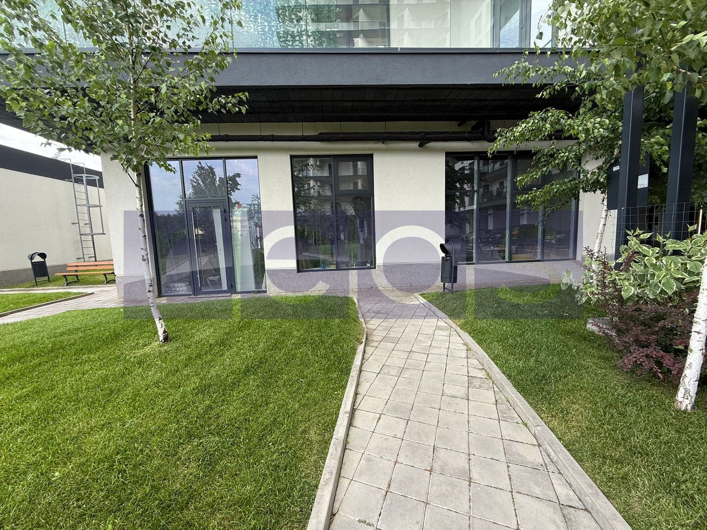 SPAȚIU COMERCIAL DE ÎNCHIRIAT 90,5 MP | ZONA LOCUITĂ INTENS | VULCAN RESIDENCE - Poză 2