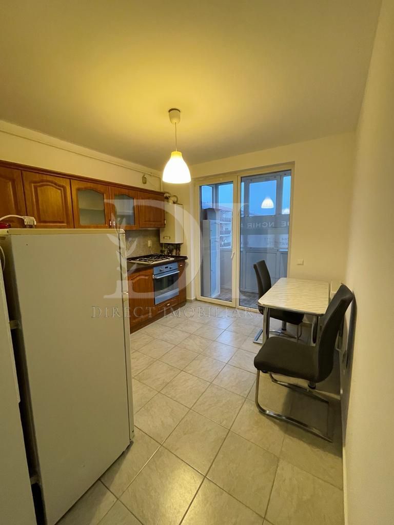 Apartament de inchiriat / doua camere separate / Porii , Floresti - Poză 5