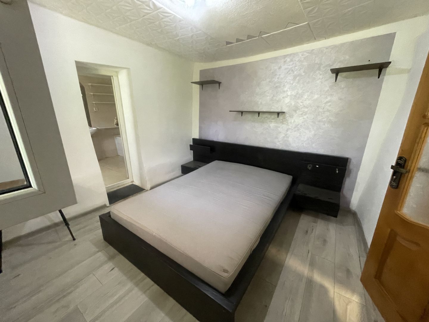 Casa de inchiriat, Micro 17  - curte spatioasa, loc de parcare - Poză 4