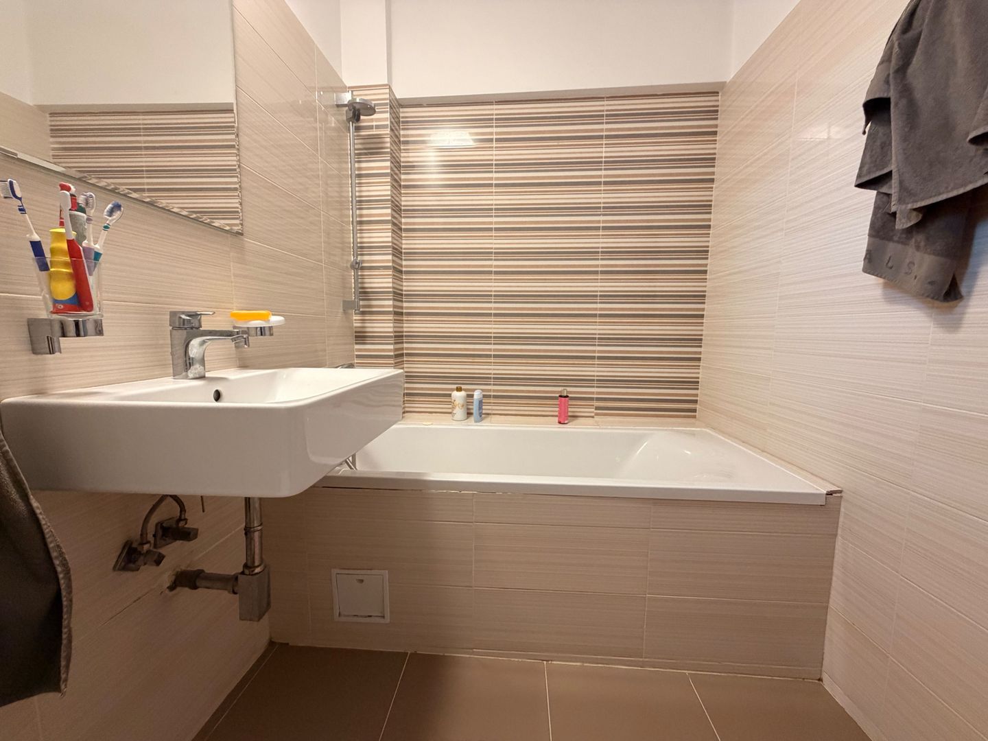 APARTAMENT 3 CAMERE | BANEASA | MOBILAT + UTILAT - Poză 25