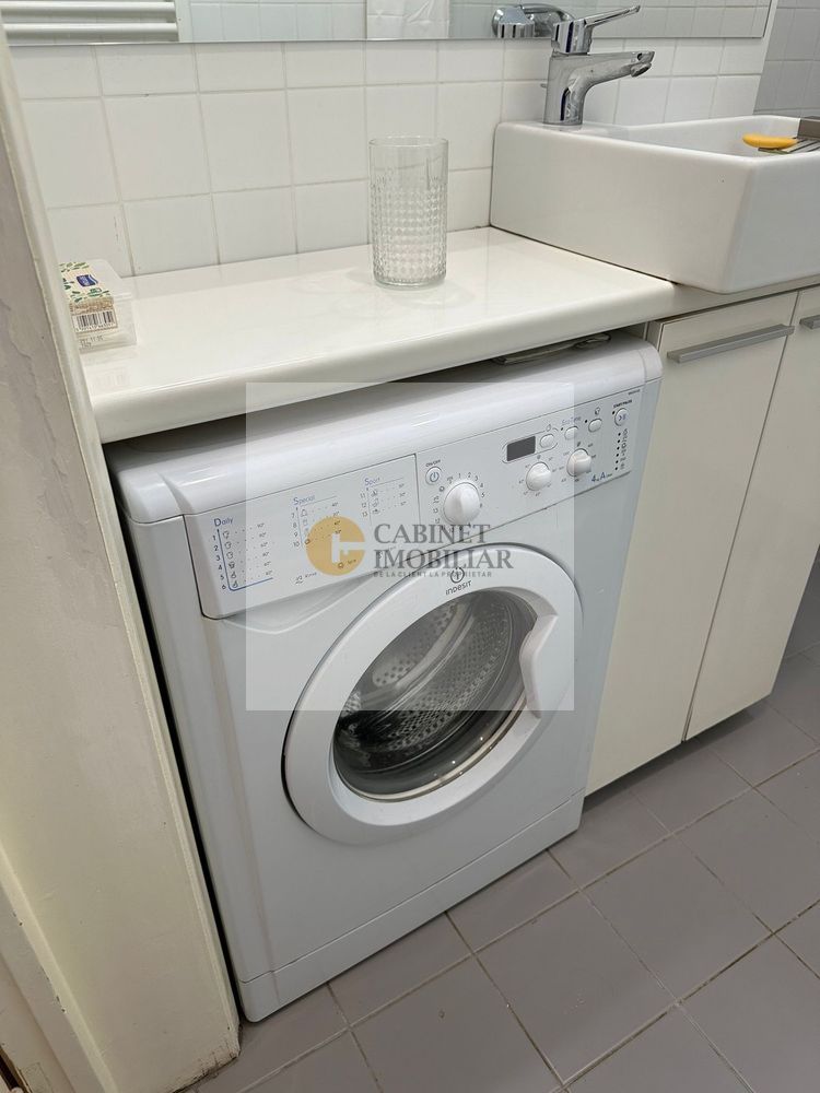 Garsoniera balcon frantuzesc -Universitate I Etaj 4 I Centrala proprie - Poză 6